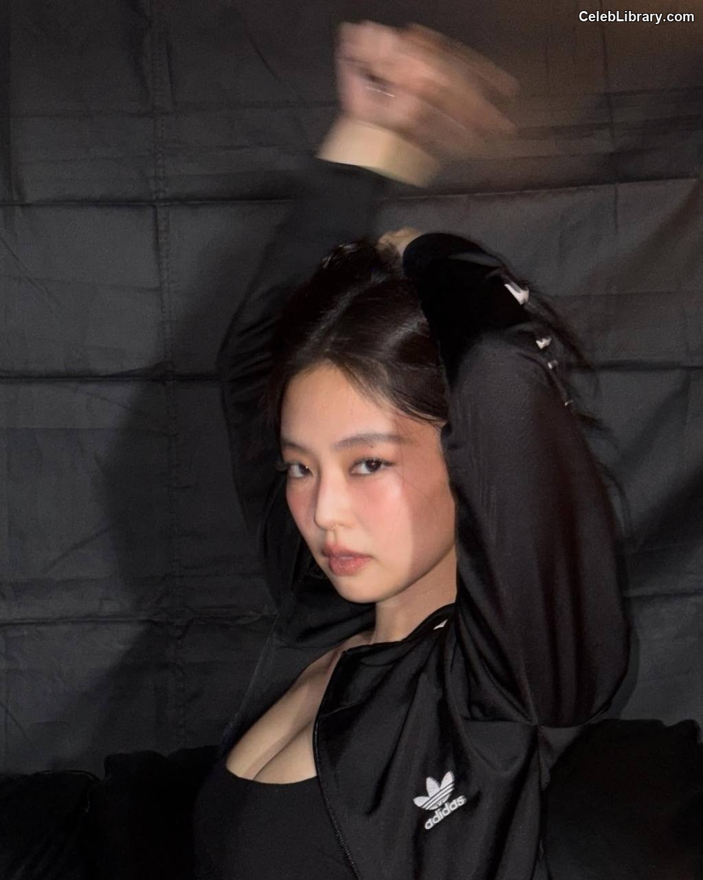 Jennie  BLΛƆKPIИK (Blackpink) photo 21 of 3632