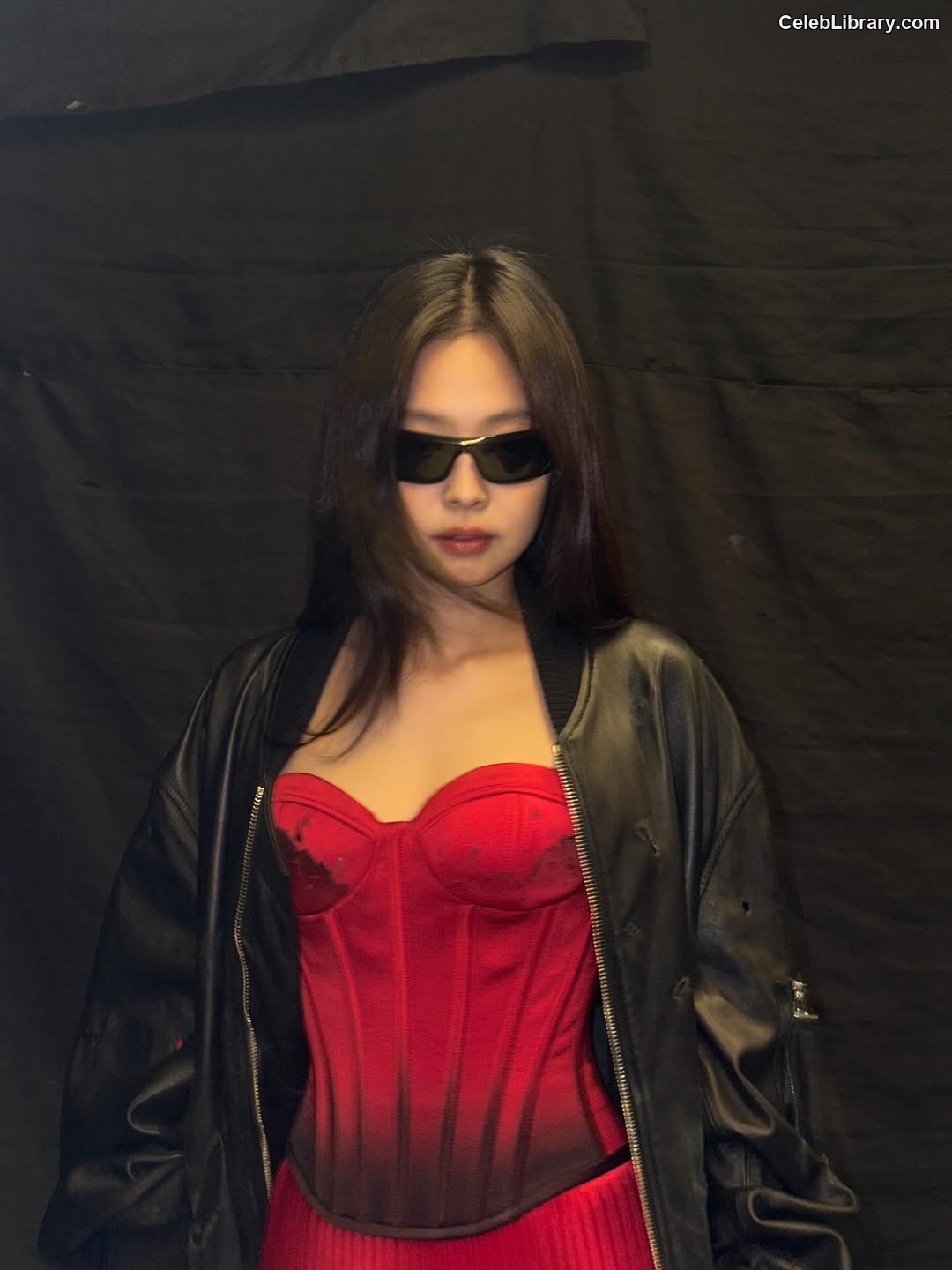 Jennie  BLΛƆKPIИK (Blackpink) photo 3 of 3632