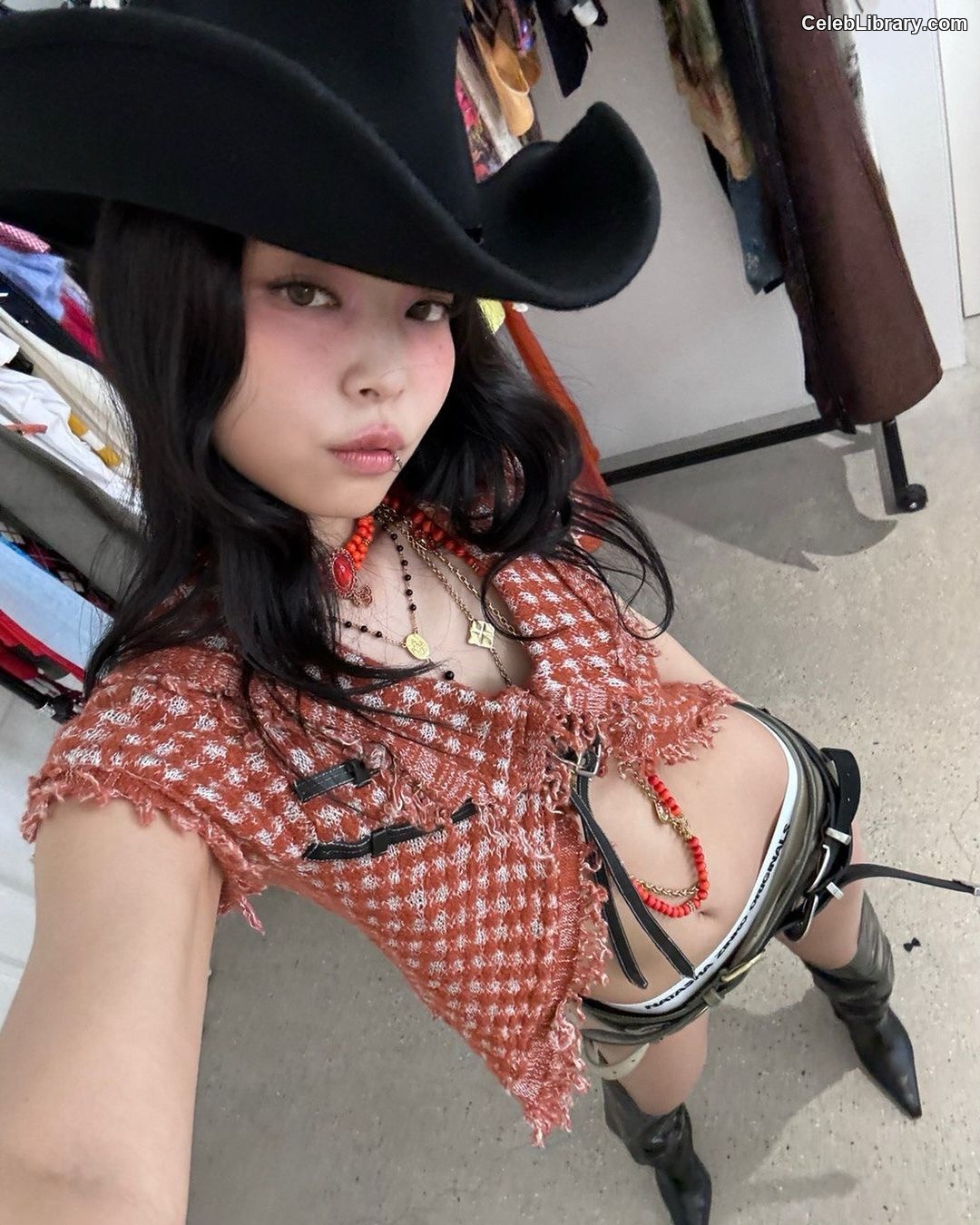 Jennie  BLΛƆKPIИK (Blackpink) photo 22 of 3632