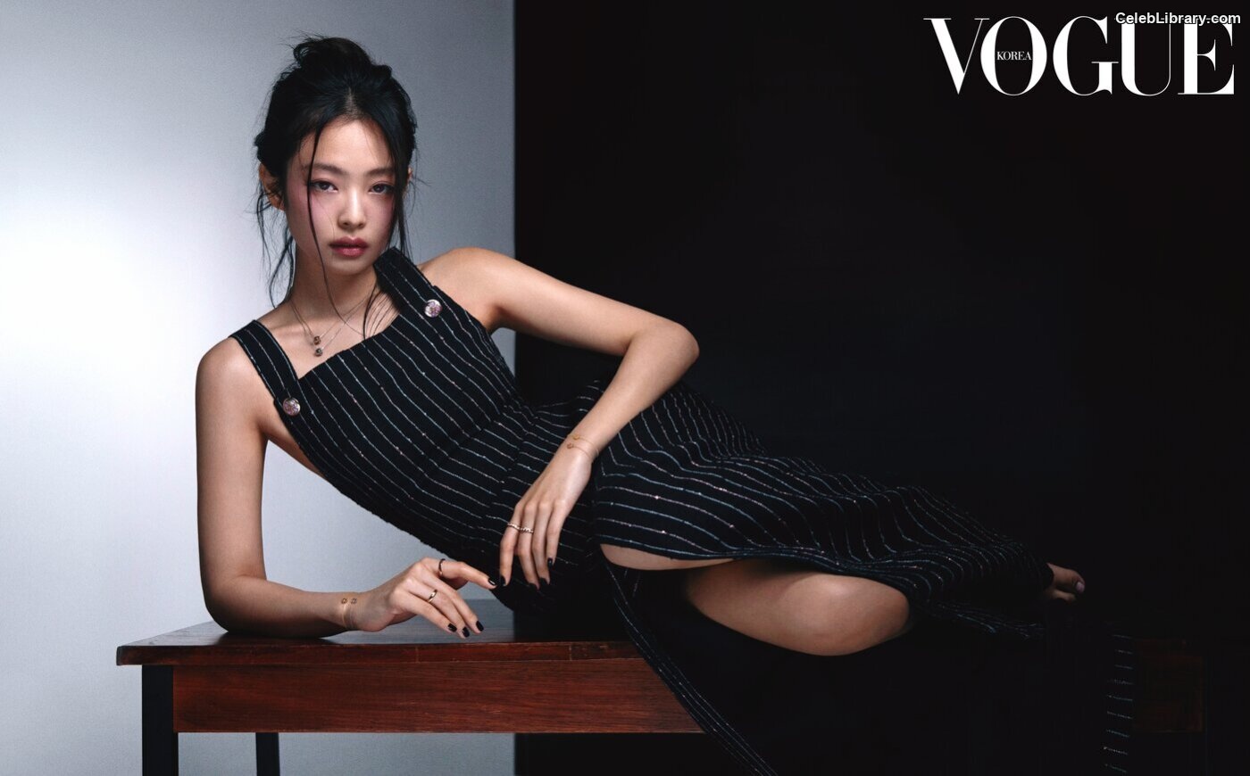 Jennie  BLΛƆKPIИK (Blackpink) photo 10 of 3632