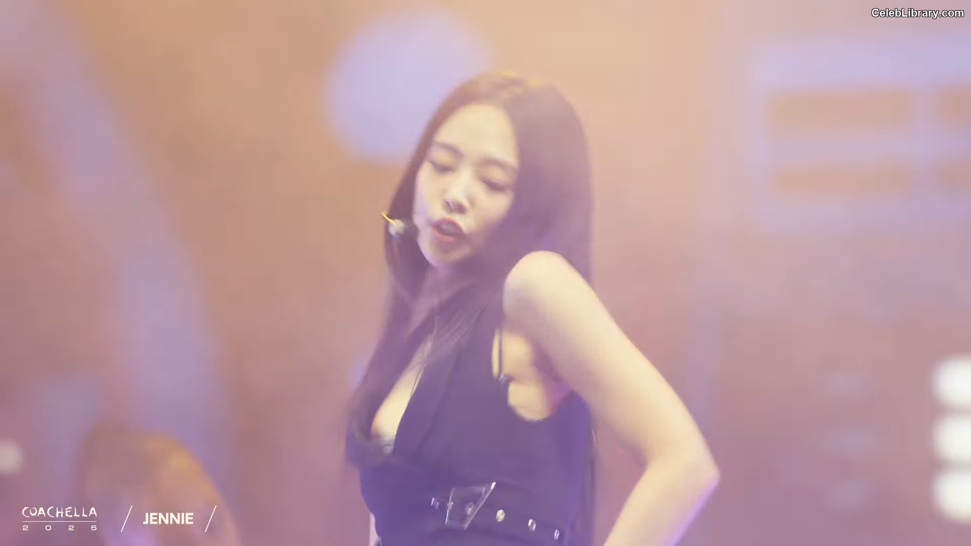 Jennie  BLΛƆKPIИK (Blackpink) photo 24 of 3632