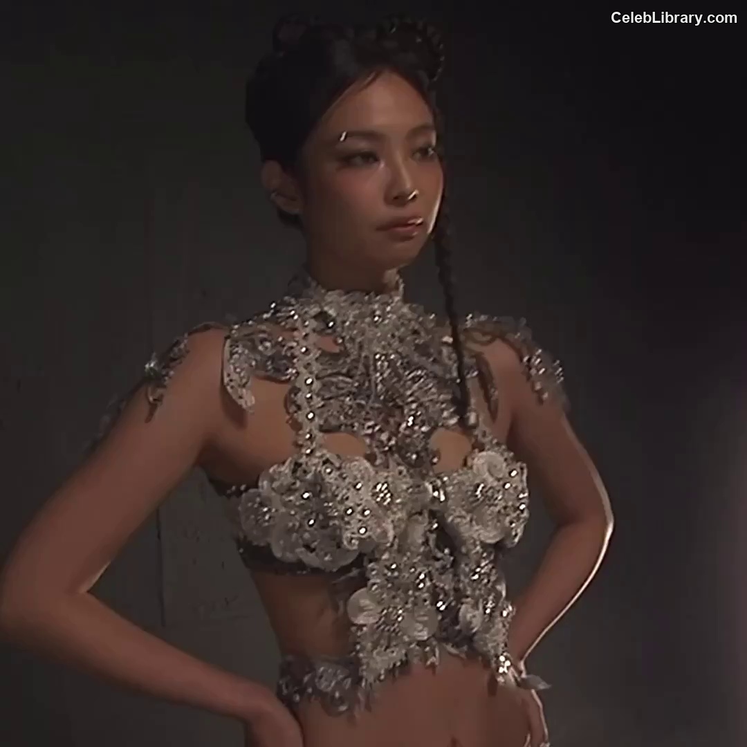 Jennie  BLΛƆKPIИK (Blackpink) photo 13 of 3632