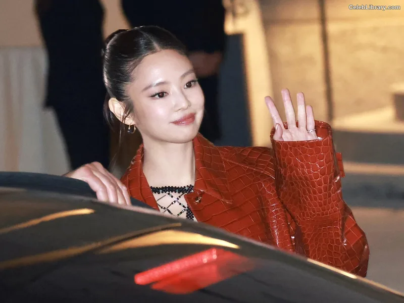 Jennie  BLΛƆKPIИK (Blackpink) photo 13 of 3632