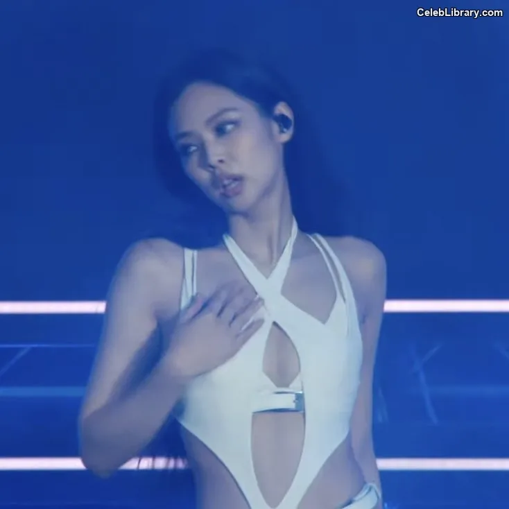 Jennie  BLΛƆKPIИK (Blackpink) photo 14 of 3632