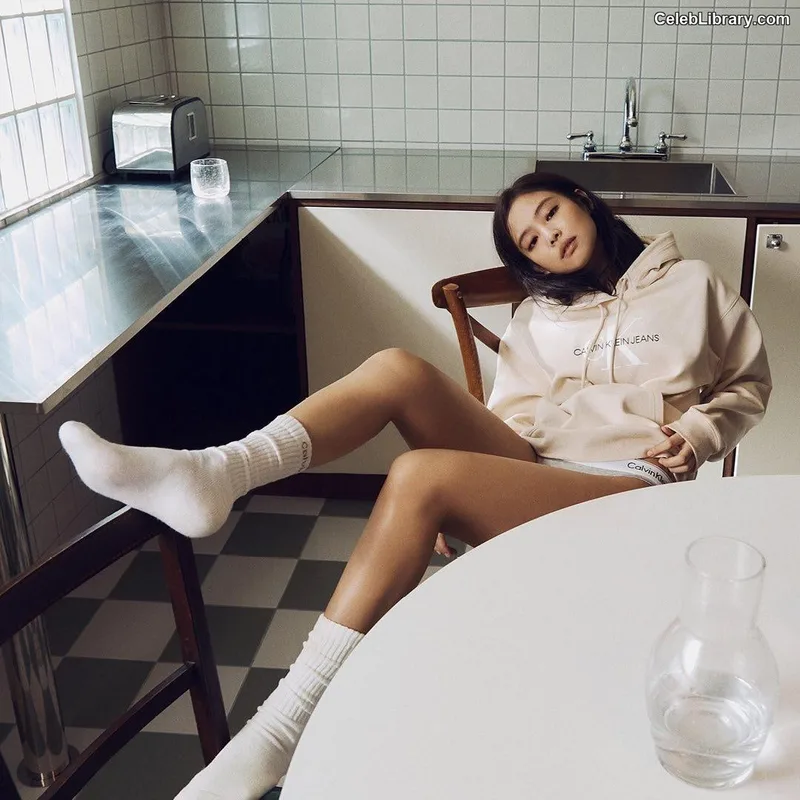 Jennie  BLΛƆKPIИK (Blackpink) photo 4 of 3632