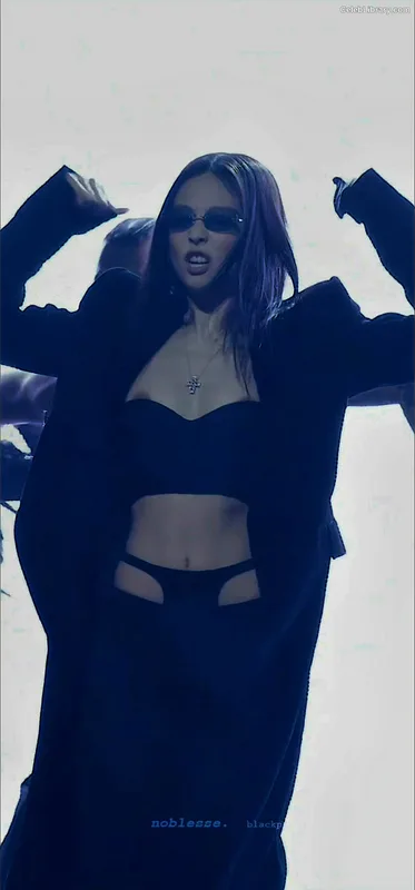 Jennie  BLΛƆKPIИK (Blackpink) photo 2 of 3632