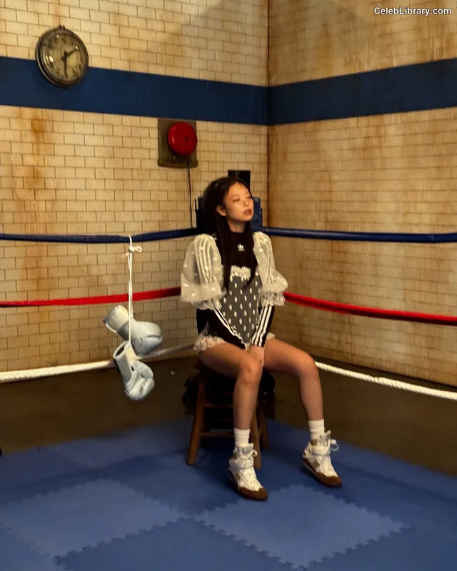 Jennie  BLΛƆKPIИK (Blackpink) photo 18 of 3632