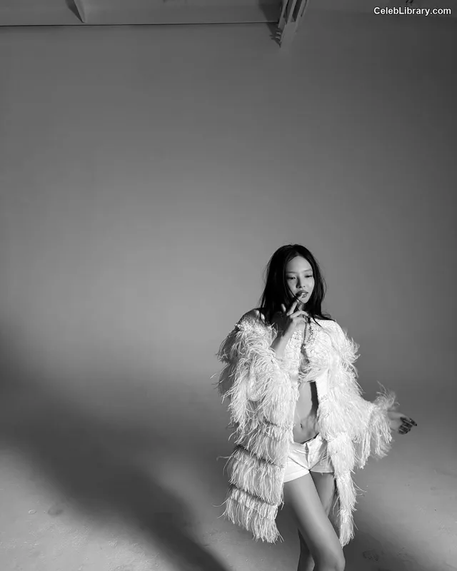 Jennie  BLΛƆKPIИK (Blackpink) photo 9 of 3632