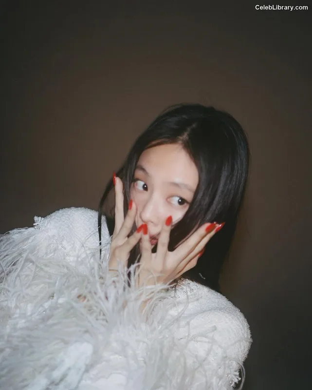 Jennie  BLΛƆKPIИK (Blackpink) photo 16 of 3632
