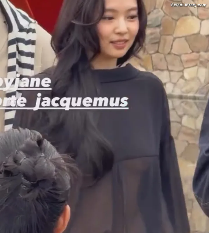 Jennie  BLΛƆKPIИK (Blackpink) photo 4 of 3632
