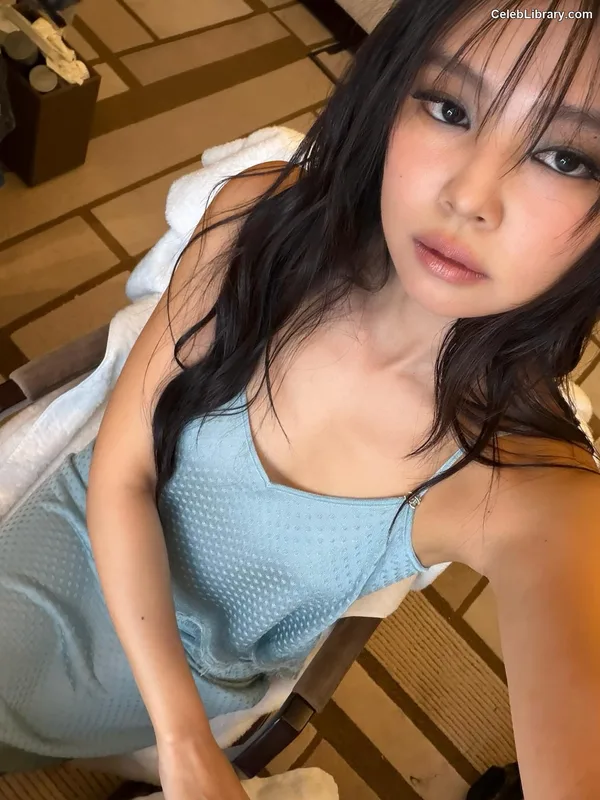 Jennie  BLΛƆKPIИK (Blackpink) photo 17 of 3632