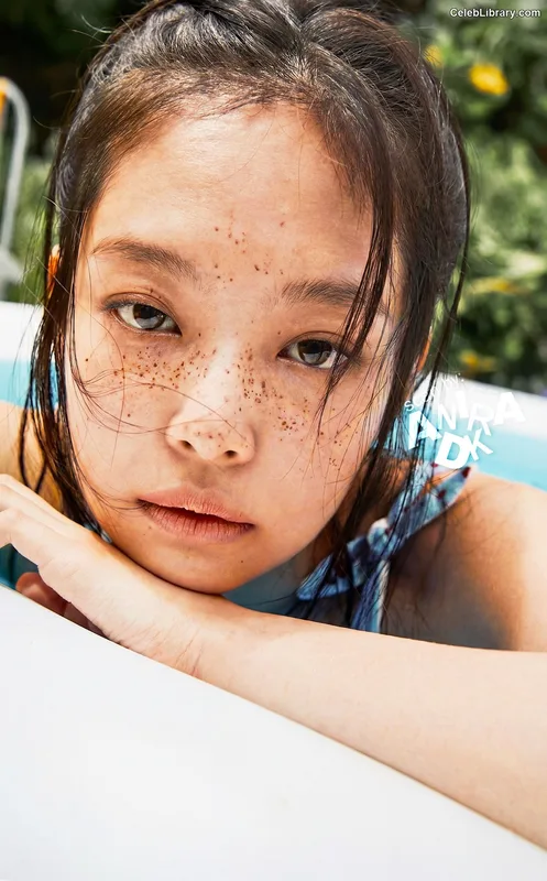 Jennie  BLΛƆKPIИK (Blackpink) photo 12 of 3632