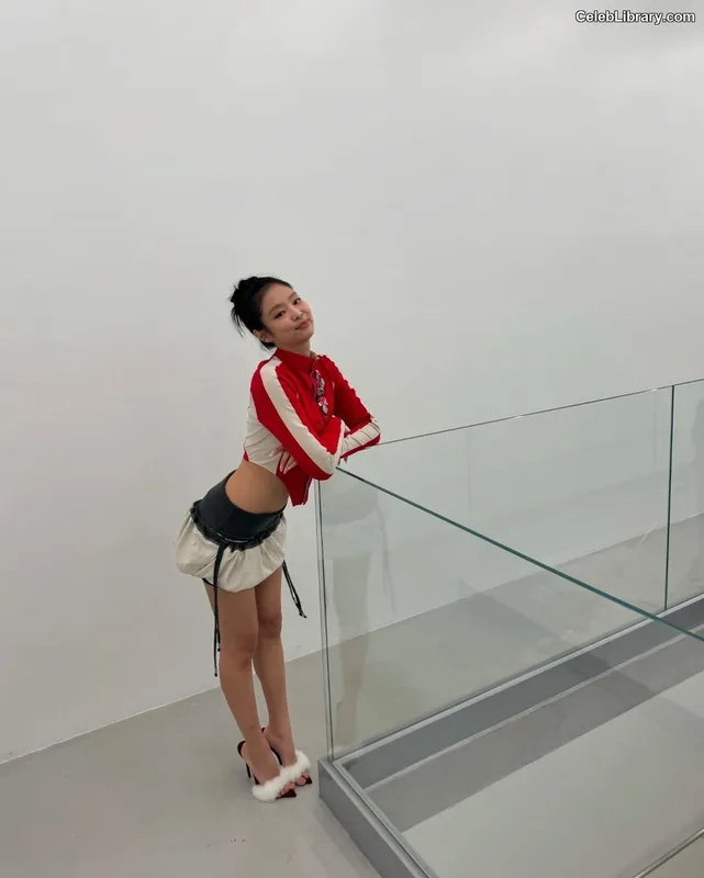 Jennie  BLΛƆKPIИK (Blackpink) photo 22 of 3632