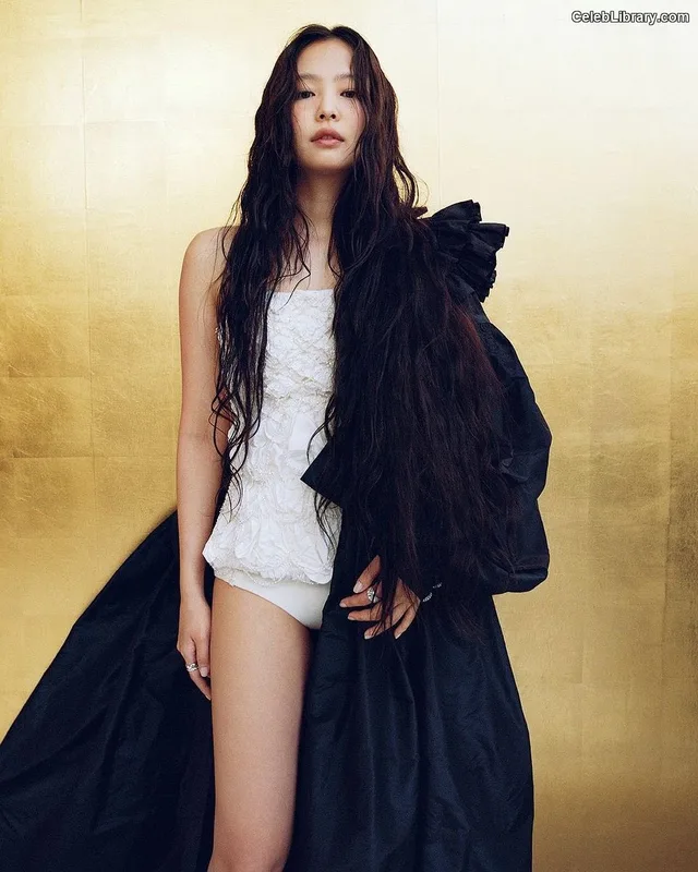 Jennie BLΛƆKPIИK (Blackpink) photo 19 of 3632