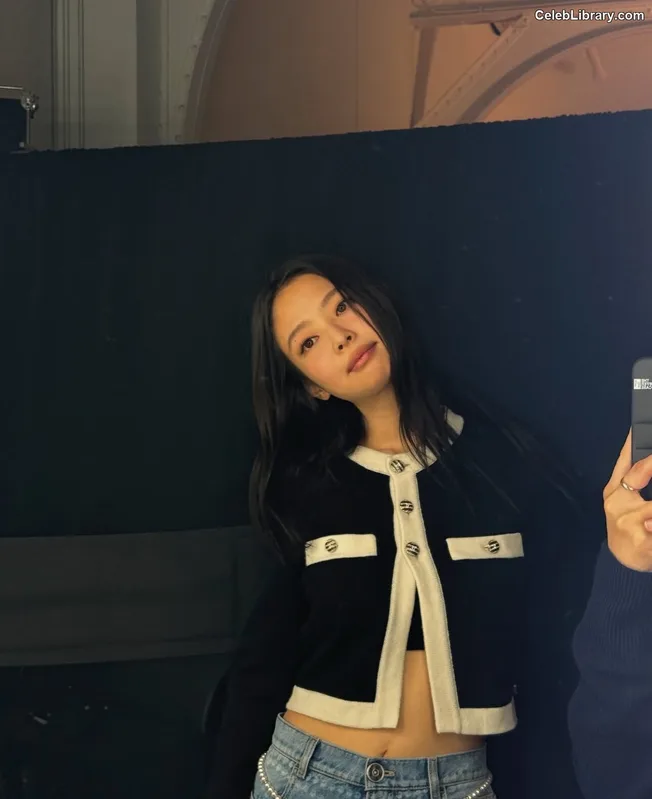 Jennie BLΛƆKPIИK (Blackpink) photo 7 of 3632