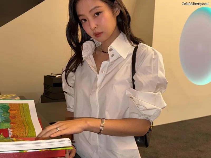 Jennie BLΛƆKPIИK (Blackpink) photo 19 of 3632