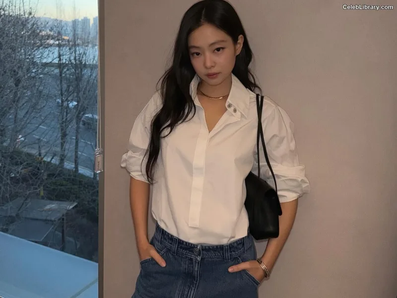 Jennie BLΛƆKPIИK (Blackpink) photo 20 of 3632