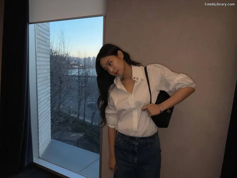 Jennie BLΛƆKPIИK (Blackpink) photo 23 of 3632