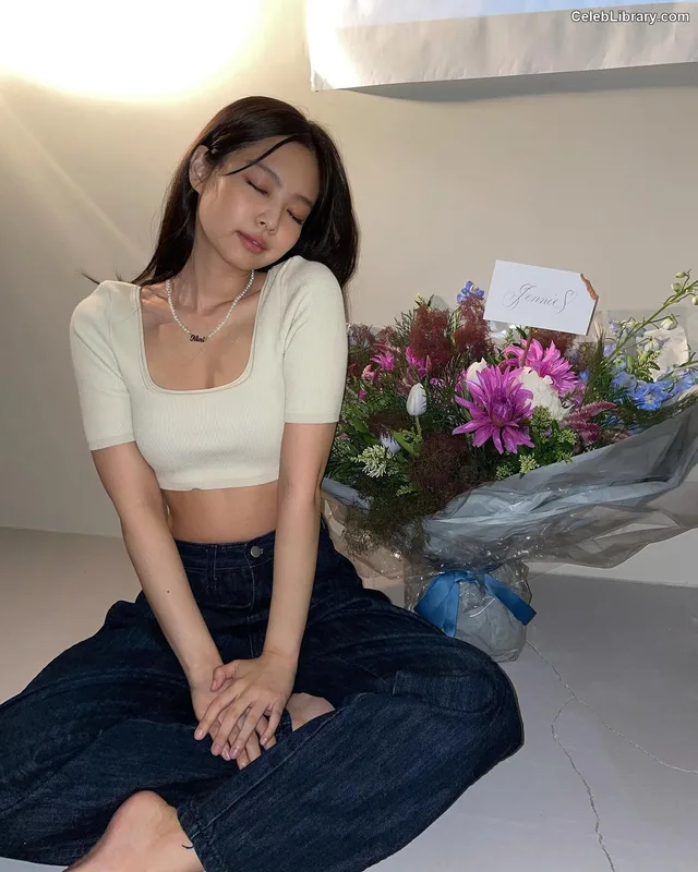 Jennie BLΛƆKPIИK (Blackpink) photo 6 of 3632