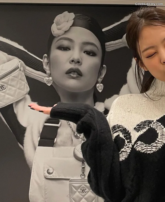 Jennie BLΛƆKPIИK (Blackpink) photo 10 of 3632