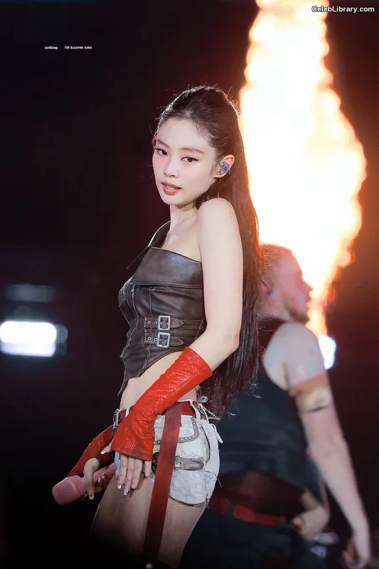 Jennie BLΛƆKPIИK (Blackpink) photo 2 of 3632