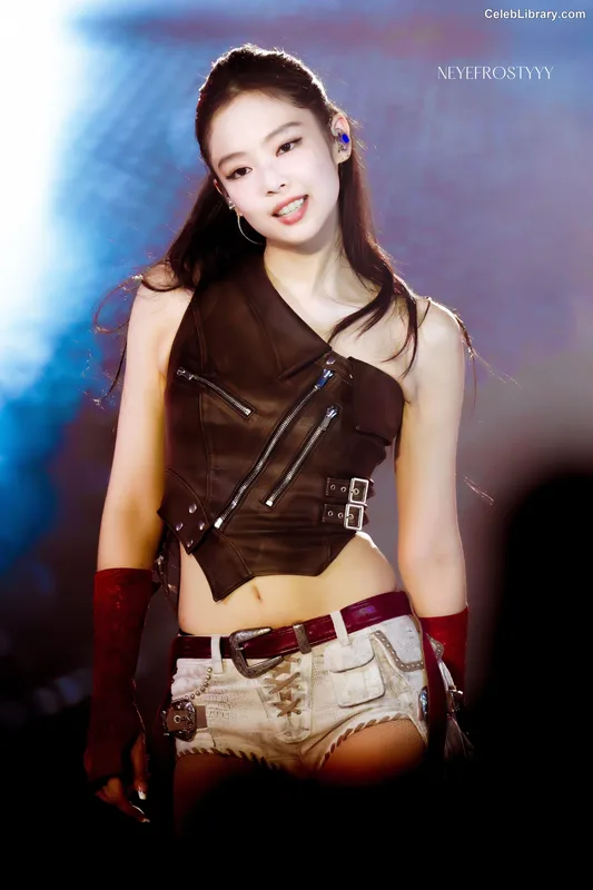 Jennie BLΛƆKPIИK (Blackpink) photo 5 of 3632