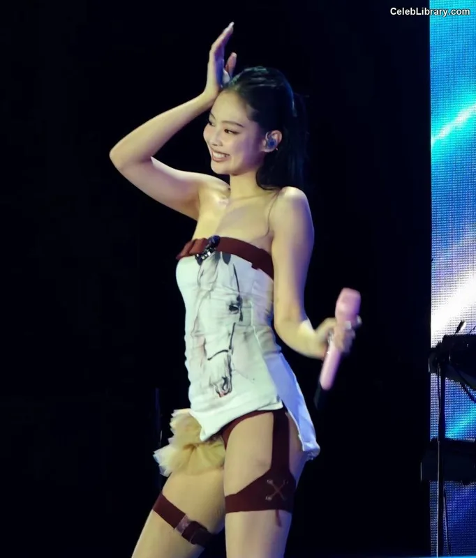 Jennie BLΛƆKPIИK (Blackpink) photo 7 of 3632