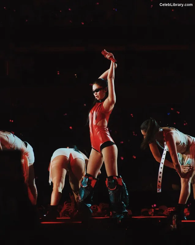 Jennie BLΛƆKPIИK (Blackpink) photo 3 of 3632