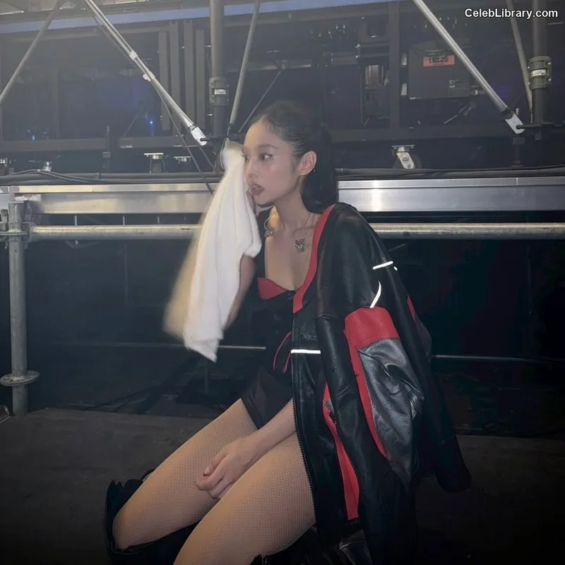 Jennie BLΛƆKPIИK (Blackpink) photo 10 of 3632