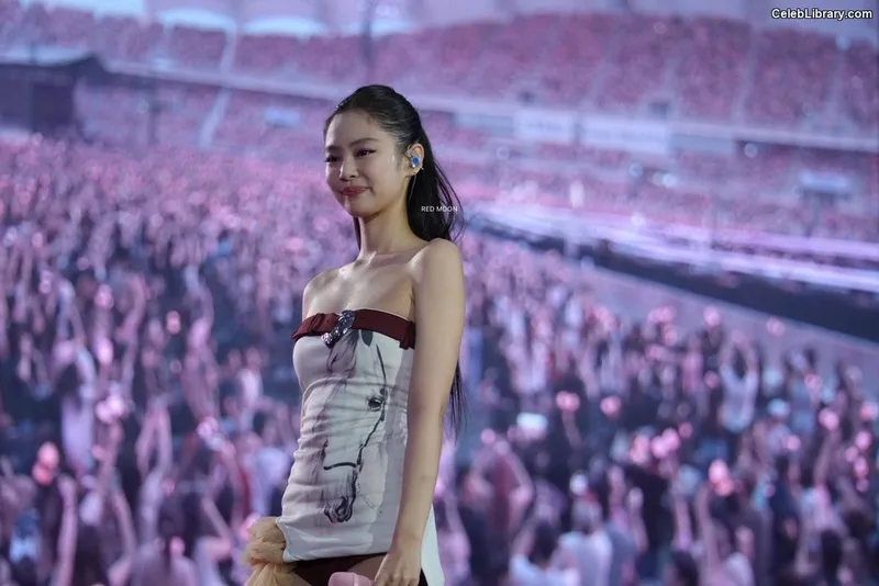 Jennie BLΛƆKPIИK (Blackpink) photo 22 of 3632
