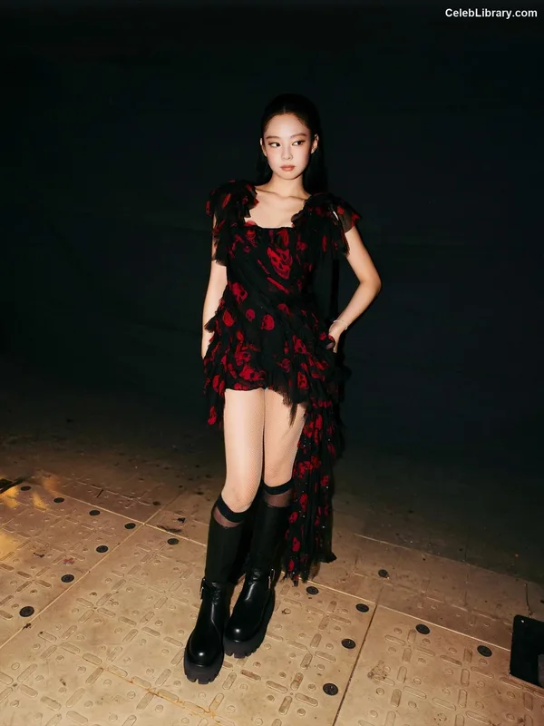 Jennie  BLΛƆKPIИK (Blackpink) photo 18 of 3632
