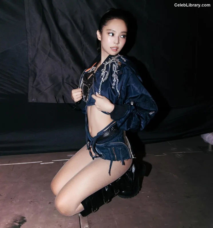 Jennie  BLΛƆKPIИK (Blackpink) photo 21 of 3632