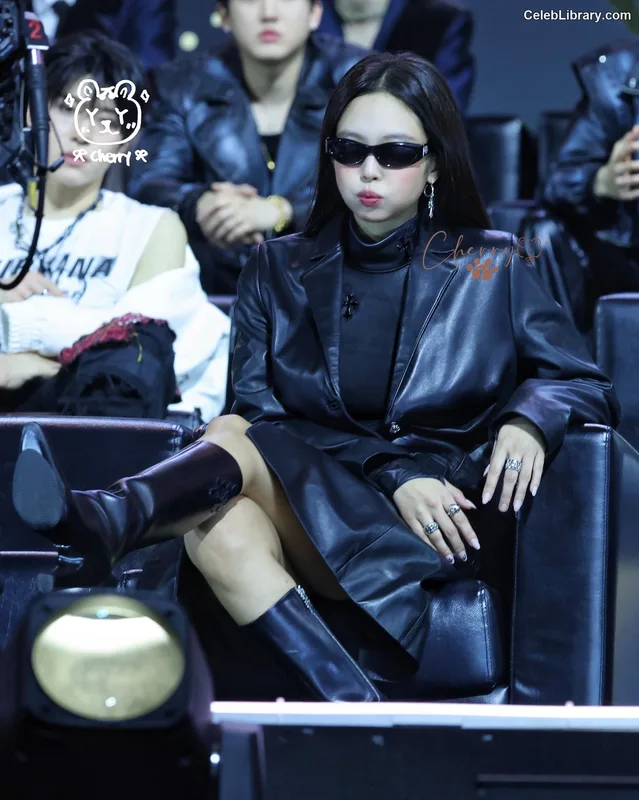 Jennie  BLΛƆKPIИK (Blackpink) photo 16 of 3632
