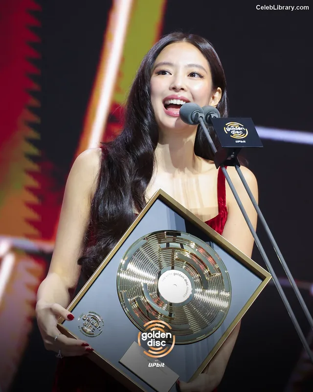 Jennie  BLΛƆKPIИK (Blackpink) photo 17 of 3632