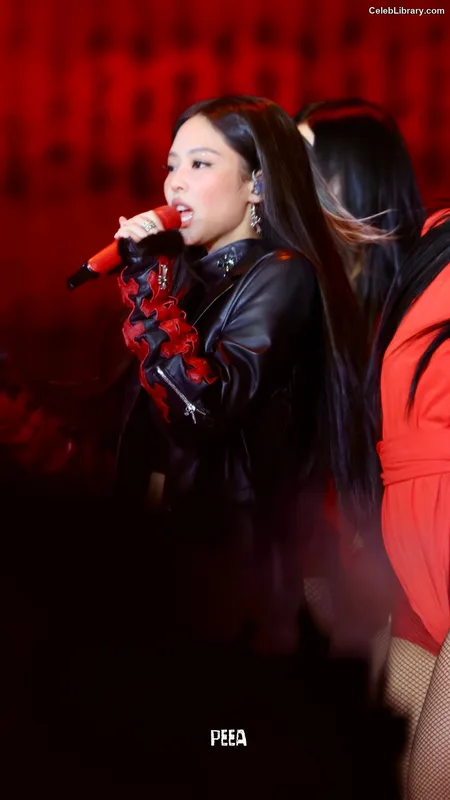 Jennie  BLΛƆKPIИK (Blackpink) photo 24 of 3632