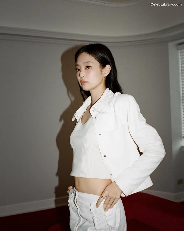 Jennie  BLΛƆKPIИK (Blackpink) photo 11 of 3632