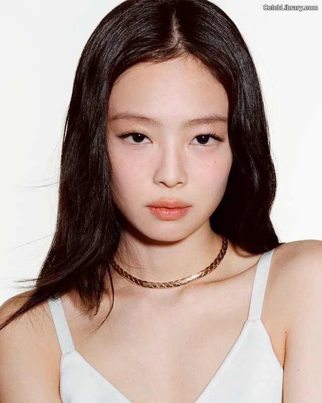 Jennie  BLΛƆKPIИK (Blackpink) photo 17 of 3632