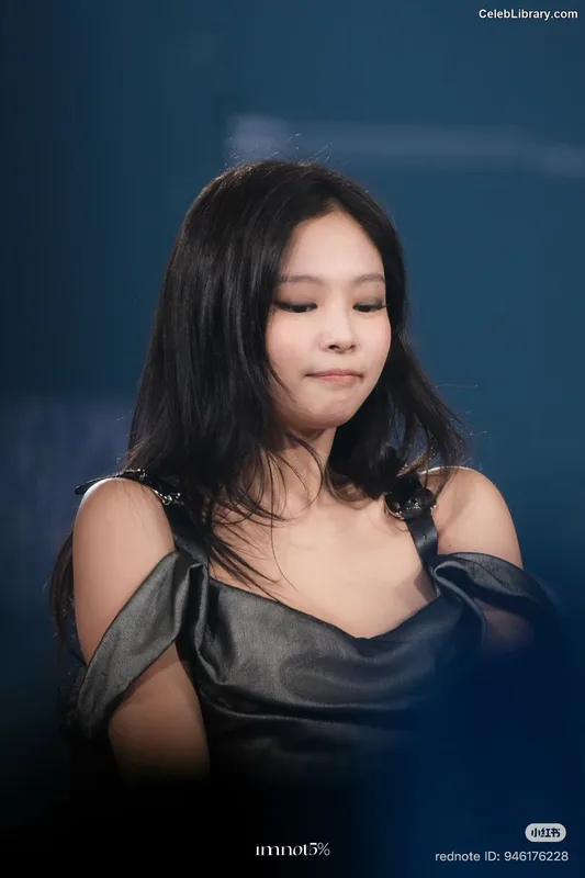 Jennie  BLΛƆKPIИK (Blackpink) photo 18 of 3632