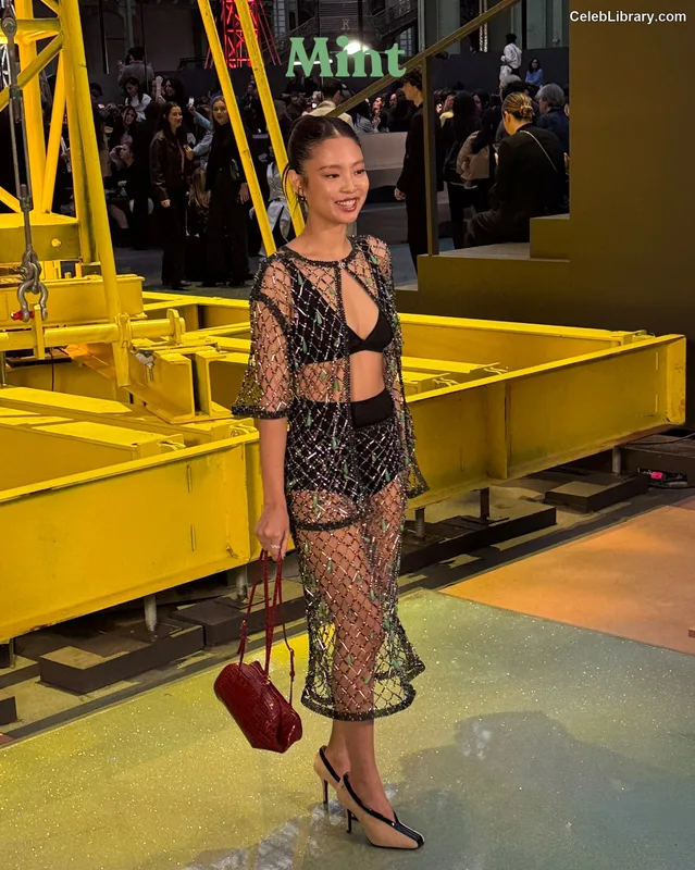 Jennie  BLΛƆKPIИK (Blackpink) photo 14 of 3632