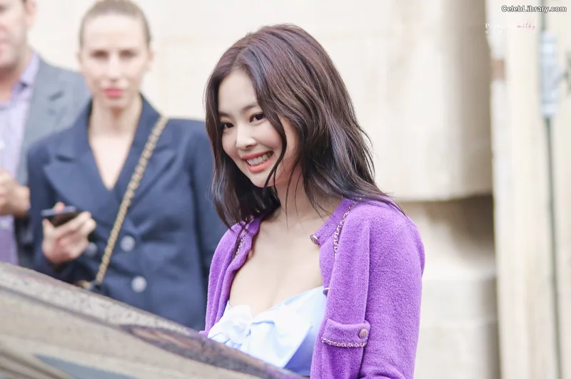 Jennie  BLΛƆKPIИK (Blackpink) photo 8 of 3632