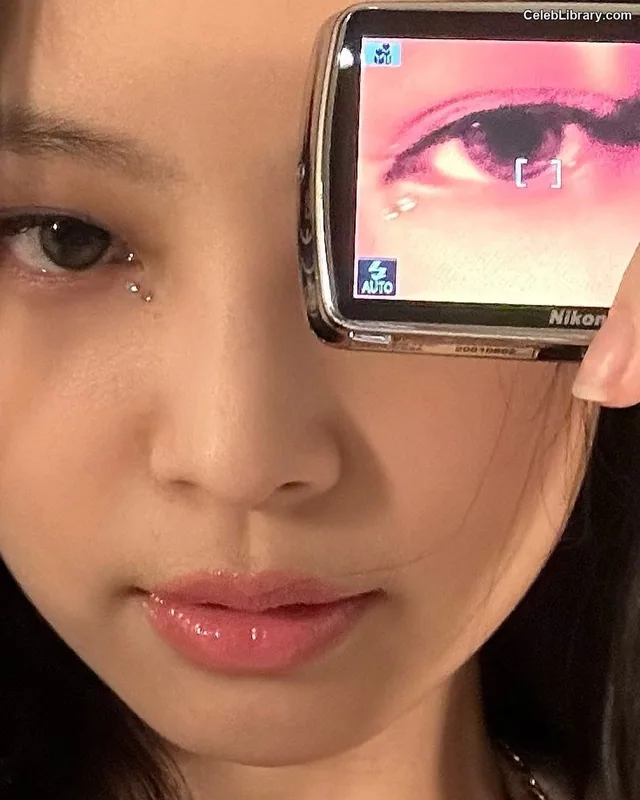 Jennie  BLΛƆKPIИK (Blackpink) photo 7 of 3632