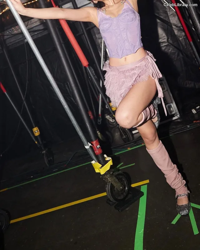 Jennie  BLΛƆKPIИK (Blackpink) photo 10 of 3632