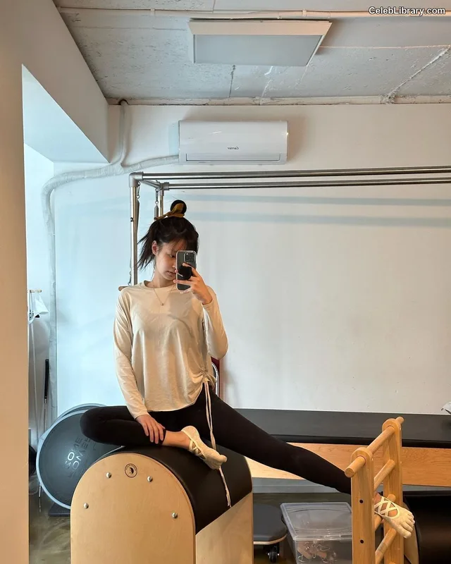 Jennie  BLΛƆKPIИK (Blackpink) photo 17 of 3632