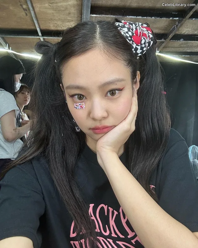 Jennie BLΛƆKPIИK (Blackpink) photo 13 of 3632