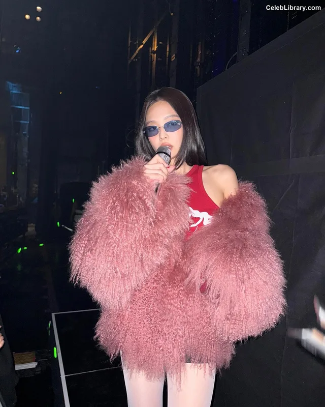Jennie BLΛƆKPIИK (Blackpink) photo 22 of 3632