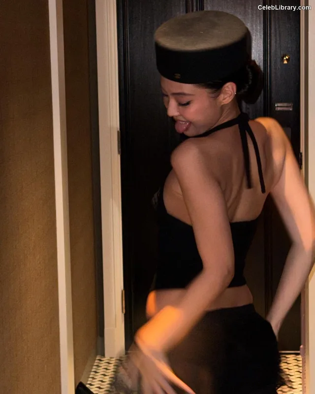 Jennie BLΛƆKPIИK (Blackpink) photo 7 of 3632