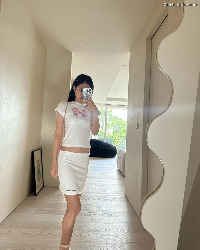 Jennie  BLΛƆKPIИK (Blackpink) photo 7 of 3632