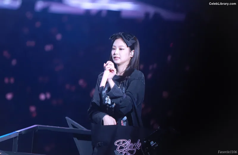 Jennie  BLΛƆKPIИK (Blackpink) photo 9 of 3632