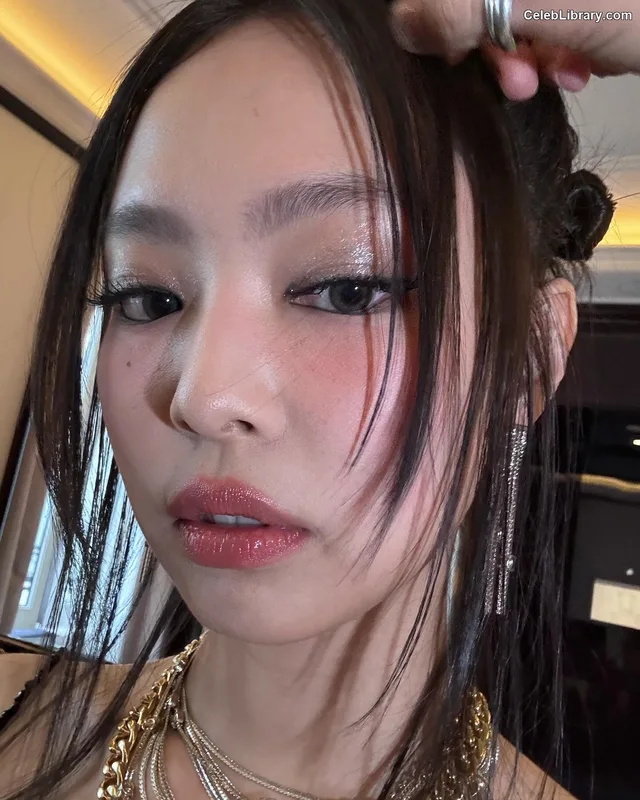 Jennie  BLΛƆKPIИK (Blackpink) photo 24 of 3632