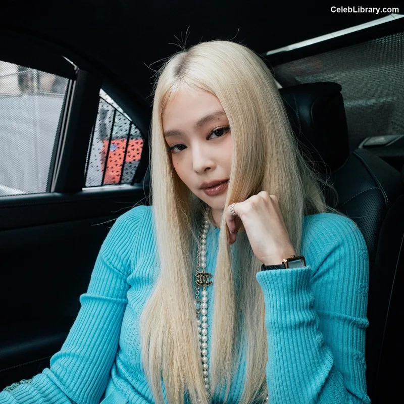 Jennie BLΛƆKPIИK (Blackpink) photo 18 of 3632